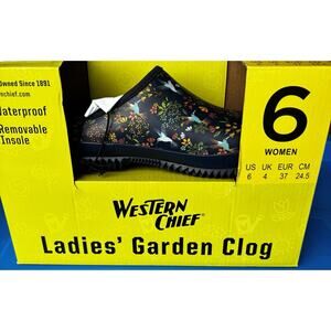Western Chief Women’s Hummingbird Navy Garden Clogs Size 6 NIB Rubber Shoes